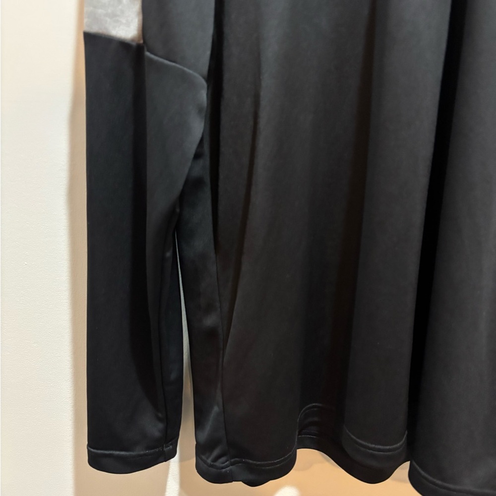 Adidas Black and Gray Primegreen Top - Picture 2 of 15